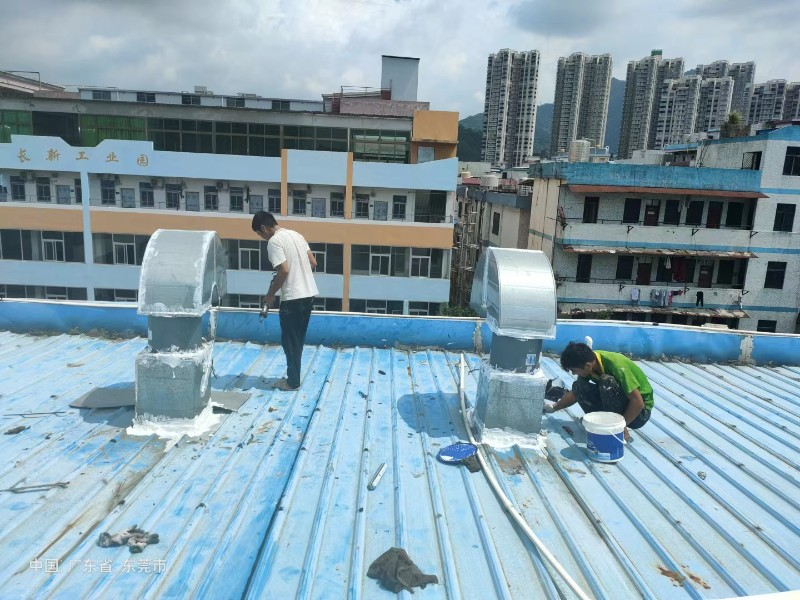 明溪钢结构屋面涂料维修方法